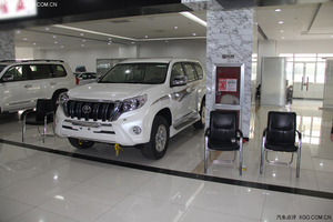 新丰田霸道2700中东版现车 低价高品引领全球