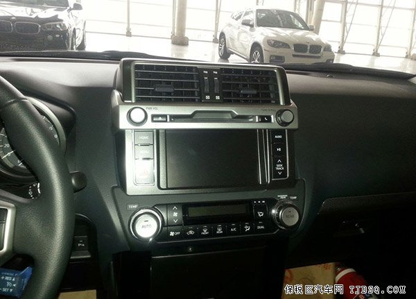 新款丰田霸道2700中东版 天津现车底价热卖季