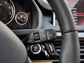 美规进口宝马X5现车秒降 新X5新规格配置报价