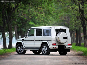 奔驰G500四月惊喜低价 现车让利酬宾优惠多