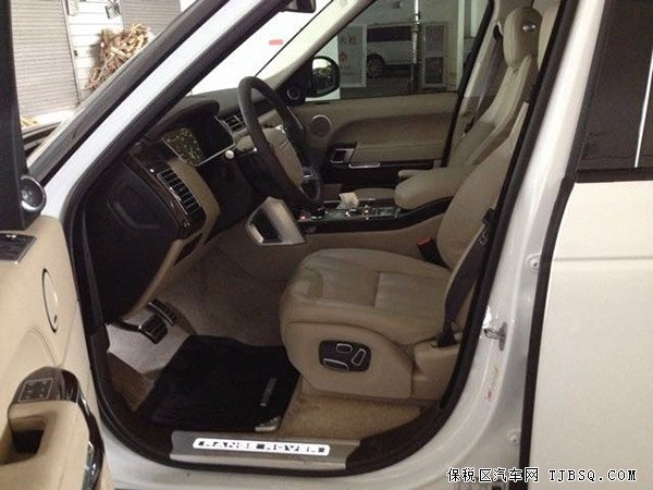 2014款路虎揽胜运动中东版 电吸门/全景/冰箱现车101万