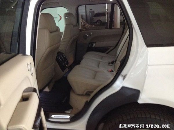 2014款路虎揽胜运动中东版 电吸门/全景/冰箱现车101万