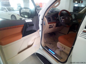 2015款丰田兰德酷路泽4000中东版 天津低价热卖