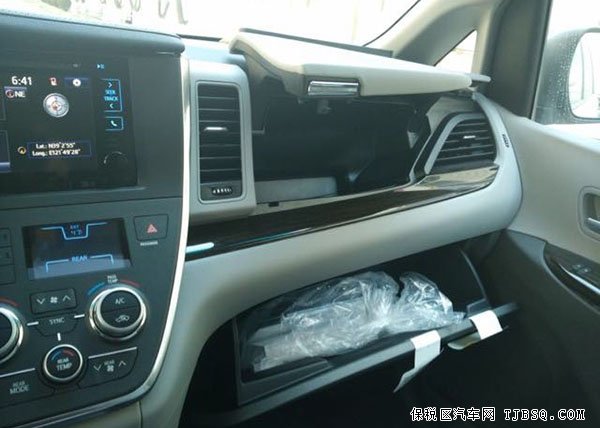 2015款丰田塞纳3.5L两驱版 平行进口MPV现车41万优惠购