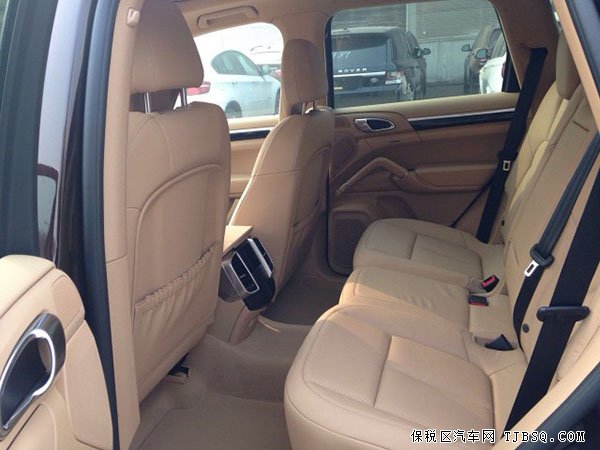2015款保时捷卡宴柴油版 全景/前后座椅加热现车91万