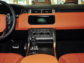 新款路虎揽胜运动柴油版 四月天津现车甩卖