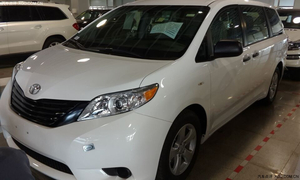 15款丰田塞纳商务车 天津自贸区现车特惠呈现