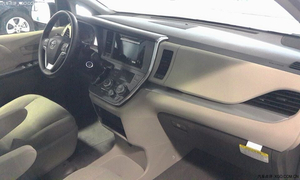 15款丰田塞纳商务车 天津自贸区现车特惠呈现