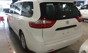 15款丰田塞纳商务车 天津自贸区现车特惠呈现