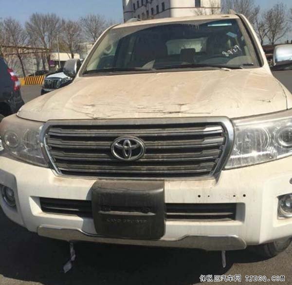 2015款兰德酷路泽4000 中东版现车热卖主打