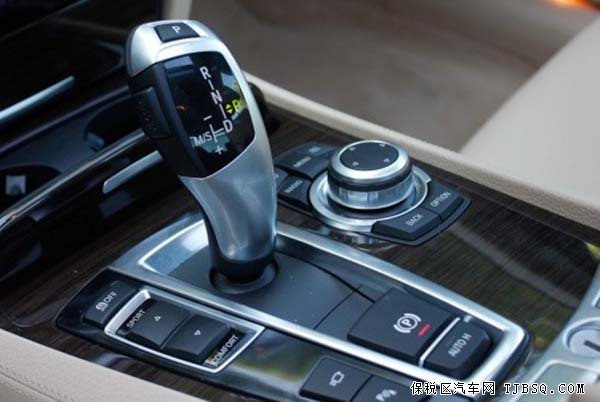 全新宝马7系天津现车 宝马7系周末快乐购