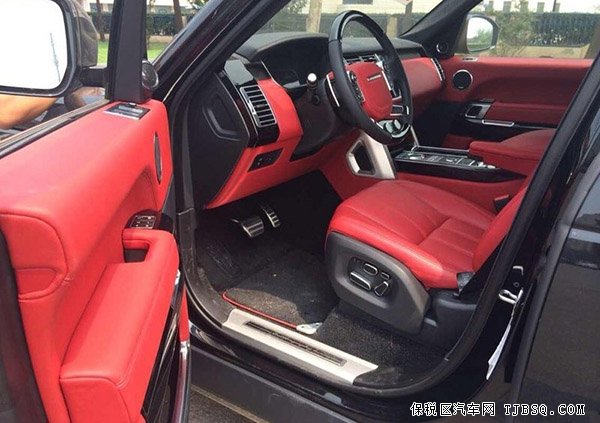 新款路虎揽胜3.0行政中规版 天津现车优惠呈现