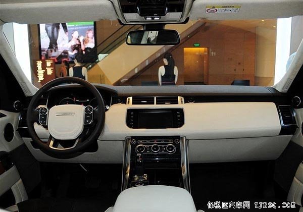 2015款路虎揽胜运动版 天津现车热火清仓中