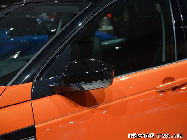 2015款路虎发现神行 全系现车优惠4万惠走全国