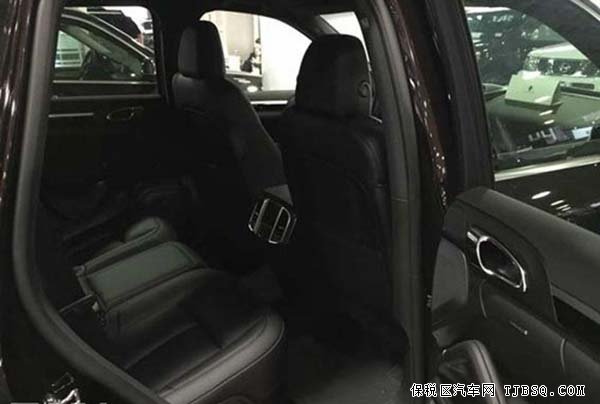 2015款保时捷卡宴柴油版3.0T 自贸区现车优惠