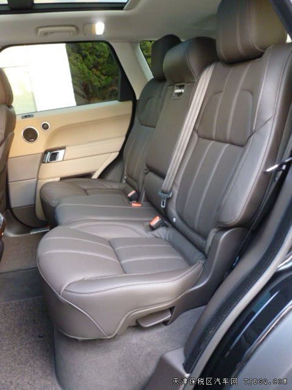 14款路虎揽胜运动中东版 22轮/加热通风/冰箱现车103万