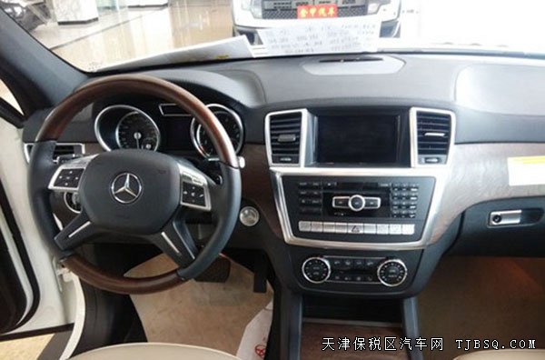 2015款奔驰GL550美规版 天津港现车优惠呈现