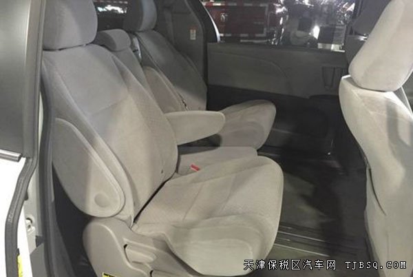 2015款丰田塞纳商务车 天津现车大幅降价促销