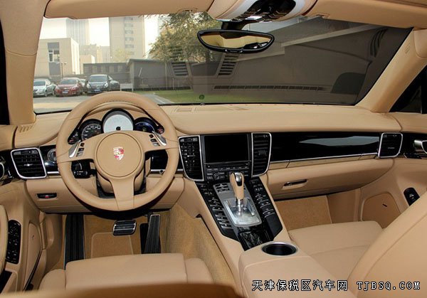 保时捷帕纳梅拉报价 天津现车最高优惠热卖