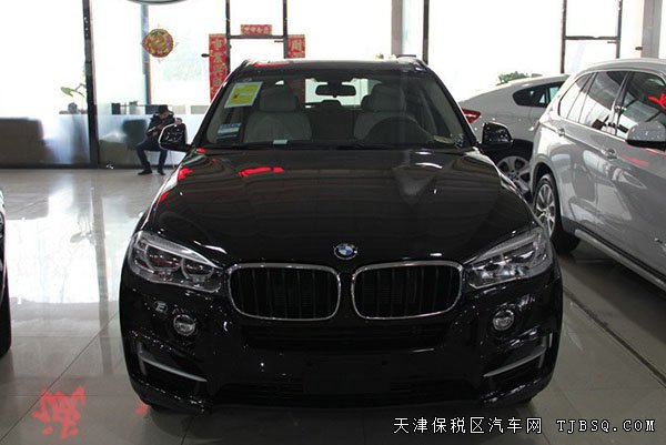 2015款美规版宝马X5标配 天津港现车让利呈现