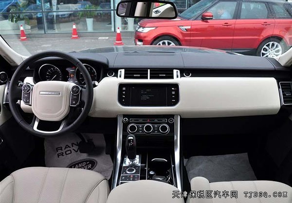 路虎揽胜运动版天津港报价 揽运现车优惠巨献