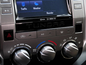 新丰田坦途5.7L美规现车 公路范儿美式大皮卡