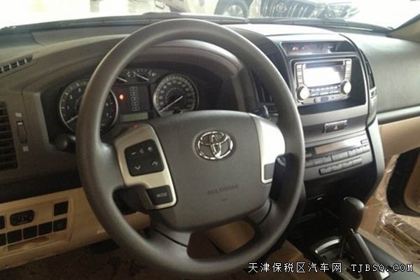 2015款丰田酷路泽4000 迎五一现车折扣特惠