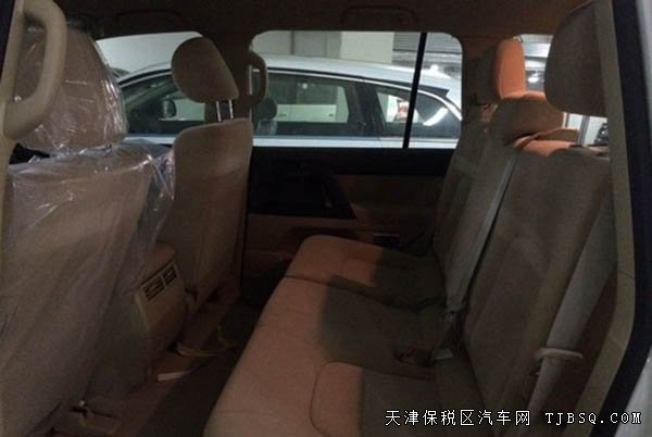 2015款丰田酷路泽4000 迎五一现车折扣特惠