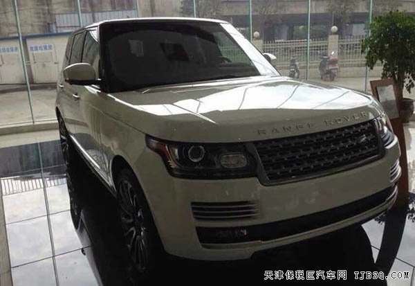 路虎揽胜3.0T行政版报价 五一现车特惠到底