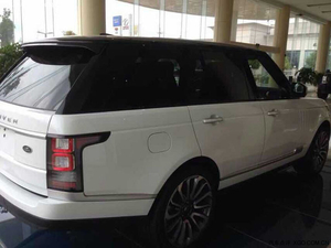 路虎揽胜3.0T行政版报价 五一现车特惠到底