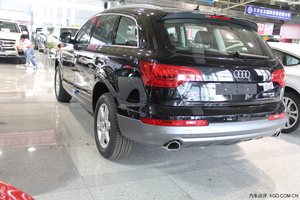 新款奥迪Q7天津港报价 限购当头团购畅销