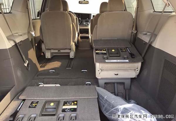 2015款丰田塞纳豪华商务车 天津港现车优惠促