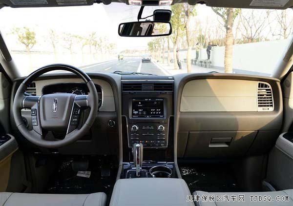 2015款林肯领航员 天津自贸区现车尽享折扣