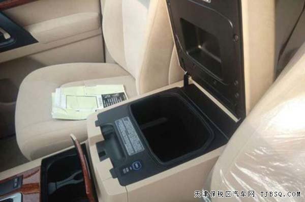 2015款丰田酷路泽4000 中东版现车震撼低价甩