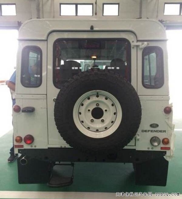 新款路虎卫士亮点解析 天津自贸区低价热卖