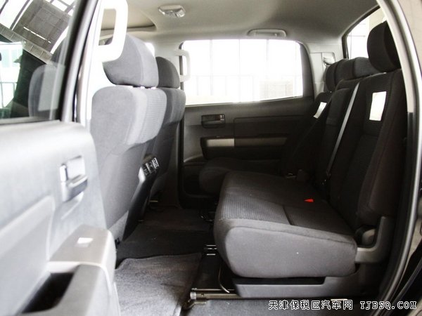 丰田坦途5.7L皮卡 自贸区现车降价热潮酬宾