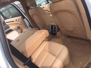 2015款保时捷卡宴促销 自贸区现车倾城走俏