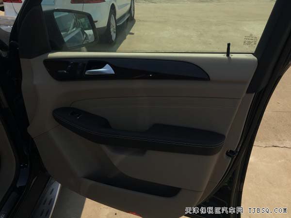 2014款奔驰ML350加规版 柴油型P02现车75万起