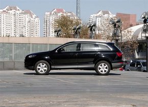 2015��µ�Q7���� ƽ�н��ڳ��ֳ���������