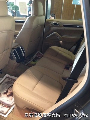 保时捷卡宴现车到店 现车惊喜低价连连特惠