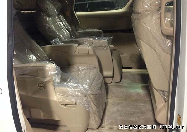 2015款丰田埃尔法3.5L 中东版保姆车现车热卖