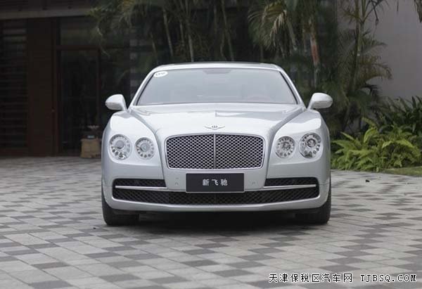 宾利飞驰天津港现车剧降 高性能四门豪轿热卖