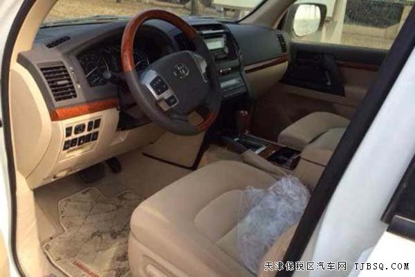 新款丰田兰德酷路泽4000 中东版现车低价来袭