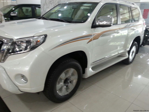 2015款丰田霸道2700已到店 五月现车低价呈现