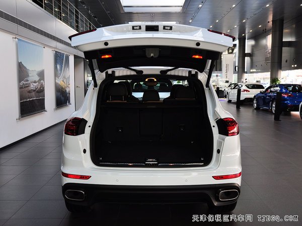 保时捷卡宴奢华再定义 15款全新卡宴特价专场