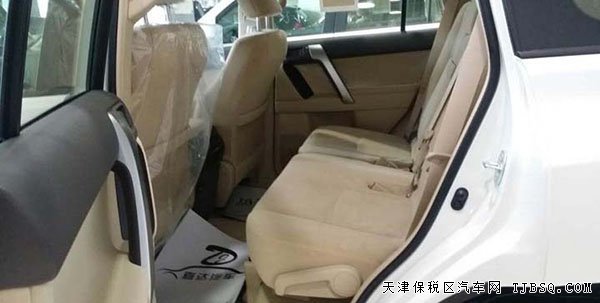 丰田霸道2700平行进口现车 周末低价让利酬宾