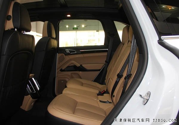 2015款保时捷卡宴现车特惠 柴油现车低价走俏