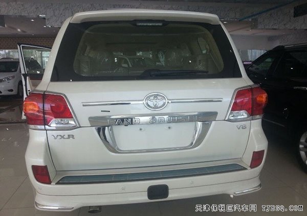 新款丰田酷路泽4600现车 中东版狂野劲爆价