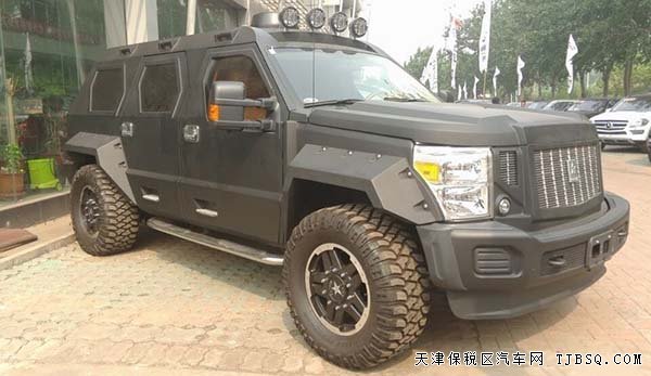 乔治巴顿强势装甲V8越野车 自贸区平行进口现车