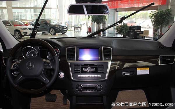 2015款奔驰GL350港口现车到店 狂热越野冰冻价